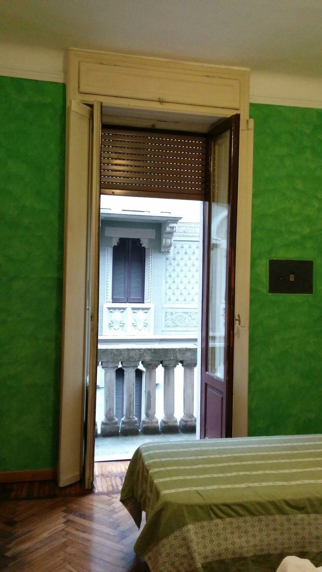 Adam'S House Hostel Milan Exterior photo