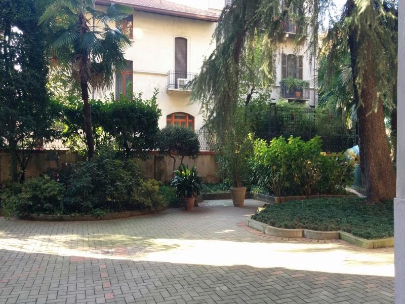 Adam'S House Hostel Milan Exterior photo